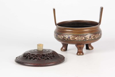 Lot 238 - A 19TH CENTURY CHINESE BRONZE CENSER WITH...