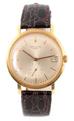 Lot 231 - A GENTLEMANS VINTAGE 1960's 18CT GOLD PATEK...