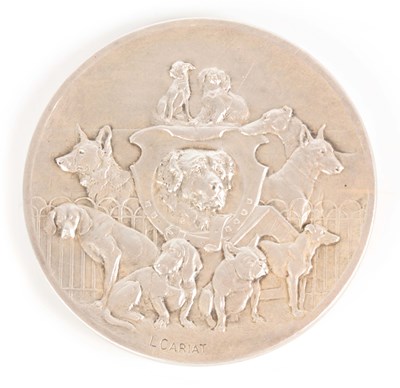 Lot 243 - A CASED SOCIETE CANINE 2ND PRIZE SILVER PLATED...