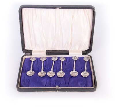 Lot 256 - A SET OF SIX EDWARD VII GOTHIC STYLE CAST...