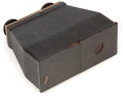 Lot 393 - A PHOTO-JUMELLE STEREOSCOPIC PLATE CAMERA...