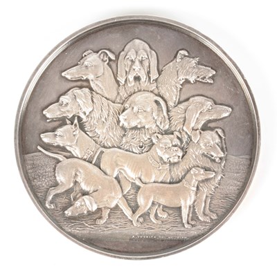 Lot 446 - A LARGE CASED SOLID SILVER MEDALLION by A....