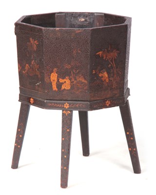 Lot 840 - AN 18TH CENTURY JAPANNED AND CHINNOSERIE...