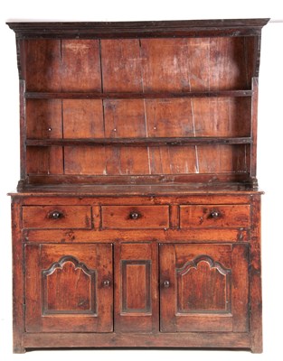 Lot 870 - AN EARLY 18TH CENTURY OAK WELSH DRESSER AND...