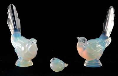 Lot 16 - THREE SABINO PARIS GLASS OPALESCENT BIRDS two...