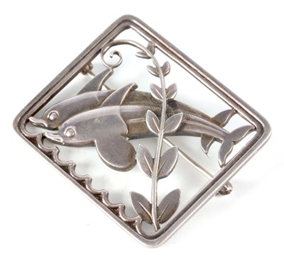 Lot 186 - A GEORGE JENSON SILVER DOLPHIN BROOCH 31mm...