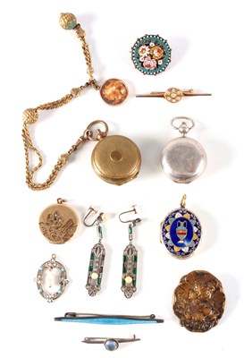 Lot 193 - A COLLECTION OF VINTAGE JEWELLERY to include a...