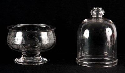 Lot 2 - A GEORGIAN ETCHED GLASS BOWL ON STAND 10cm...