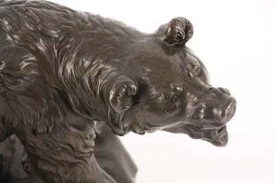 Lot 555 - A BRONZE SCULPTURE OF A WOUNDED BEAR mounted...