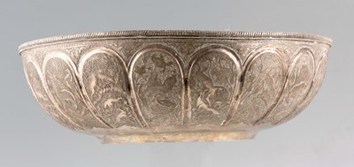 Lot 505 - A 19TH CENTURY EASTERN SILVERED BRONZE BOWL...