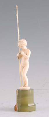 Lot 538 - FERDINAND PRIESS. AN ART DECO CARVED IVORY...