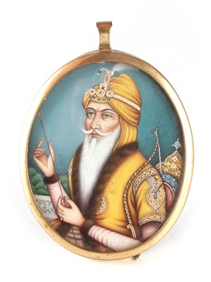 Lot 614 - A WELL PAINTED 19TH CENTURY INDIAN PORTRAIT...