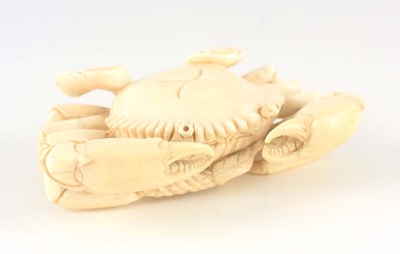 Lot 89 - A MEIJI PERIOD JAPANESE CARVED IVORY CRAB...