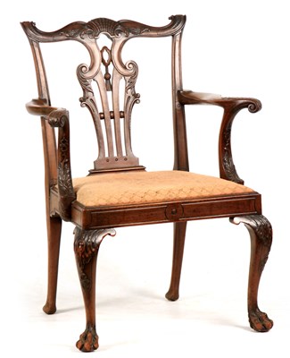 Lot 1078 - A FINE 19TH CENTURY MAHOGANY CHIPPENDALE STYLE...