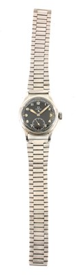 Lot 272 - A WWII MILITARY ISSUE OMEGA WRIST WATCH the...