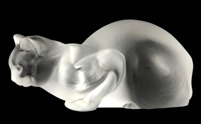 Lot 28 - A 20TH CENTURY LALIQUE GLASS SCULPTURE OF A...