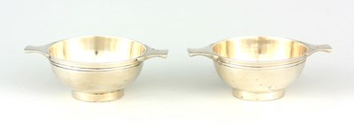 Lot 340 - A PAIR OF VICTORIAN PLAIN MINIATURE SILVER...