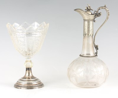 Lot 369 - A 19TH CENTURY ENGRAVED BULBOUS GLASS CLARET...