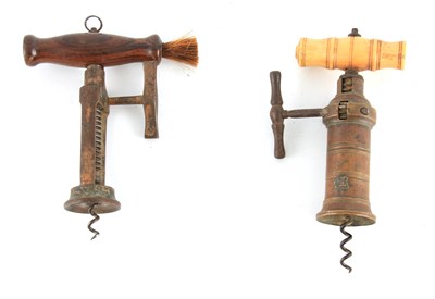 Lot 526 - A 19TH CENTURY DOWLER PATENT CORKSCREW with...