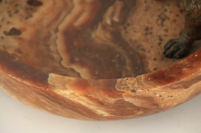 Lot 593 - ATT. FRANZ BERGMAN A LARGE EARLY 20TH CENTURY AUSTRIAN COLD PAINTED BRONZE AND AGATE DESK TIDY
