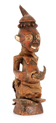 Lot 653 - A 19TH CENTURY AFRICAN CARVED TRIBAL FIGURE...