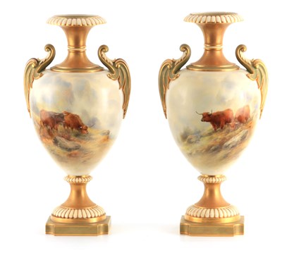 Lot 67 - JOHN STINTON, A FINE PAIR OF ROYAL WORCESTER...