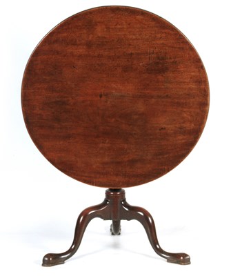 Lot 992 - A GEORGE III MAHOGANY SUPPER TABLE OF GENEROUS...