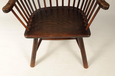 Lot 1102 - A GOOD 18TH CENTURY THAMES VALLEY OAK AND ELM...