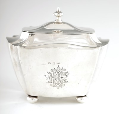 Lot 371 - A LATE 19TH CENTURY GEORGIAN STYLE SILVER TEA...