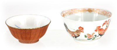 Lot 400 - AN 18TH CENTURY CHINESE PORCELAIN BOWL...