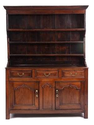 Lot 794 - A MID 18th CENTURY JOINED OAK DRESSER AND RACK...