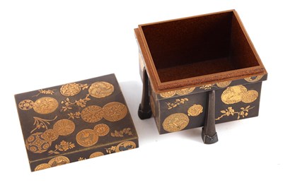 Lot 465 - A JAPANESE MEIJI PERIOD LACQUERED BOX AND...