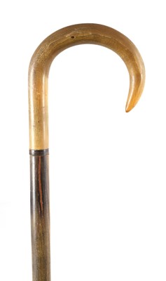 Lot 554 - A 19TH CENTURY HORN WALKING CANE possibly...