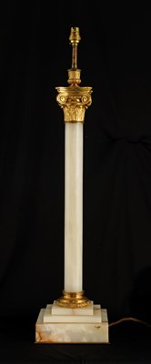 Lot 575 - A 20TH CENTURY WHITE ONYX CORITHIAN COLUMN...