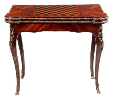 Lot 851 - AN 18TH CENTURY FRENCH KINGWOOD AND ORMOLU...