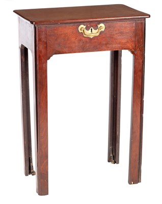 Lot 967 - A RARE GEORGE II MAHOGANY WRITING TABLE OF SMALL SIZE