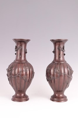 Lot 116 - A PAIR OF JAPANESE MEIJI PERIOD BRONZE SHAPED OVAL VASES