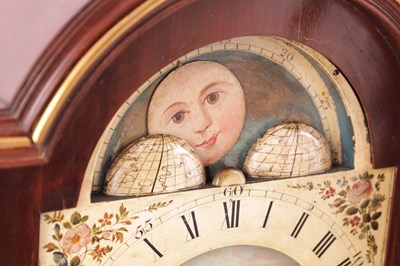 Lot 835 - JOHN THWAITES, CLERKENWELL, LONDRES 2445. AN UNUSUAL LATE 18TH CENTURY EIGHT DAY ROLLING MOON MAHOGANY BRACKET CLOCK WITH TWENTY-FOUR HOUR NIGHT AND DAY DIAL