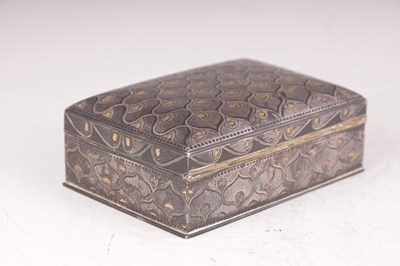 Lot 165 - A LATE 19TH CENTURY INDIAN SILVER-AND BRASS-INLAID ALLOY BIDRIWARE BOX