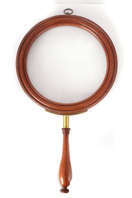 Lot 596 - A LARGE 19TH CENTURY MAGNIFYING LIBRARY GLASS