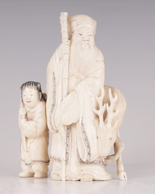 Lot 94 - A FINELY CARVED CHINESE IVORY SCULPTURE