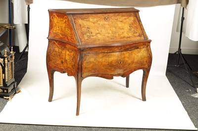 Lot 1002 - AN EARLY 18TH CENTURY CONTINENTAL  SERPENTINE INLAID WALNUT BUREAU OF GOOD COLOUR AND PATINA