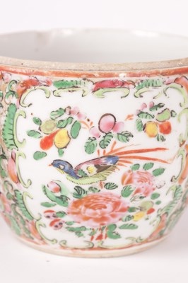 Lot 221 - A CHINESE FAMILLE ROSE BARREL SHAPED JAR AND COVER