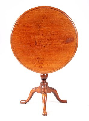 Lot 988 - A GEORGE III MAHOGANY TILT TOP TABLE