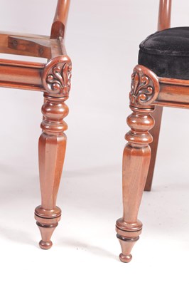 Lot 1013 - A SET OF FOURTEEN WILLIAM IV FIDDLEBACK MAHOGANY DINING CHAIRS