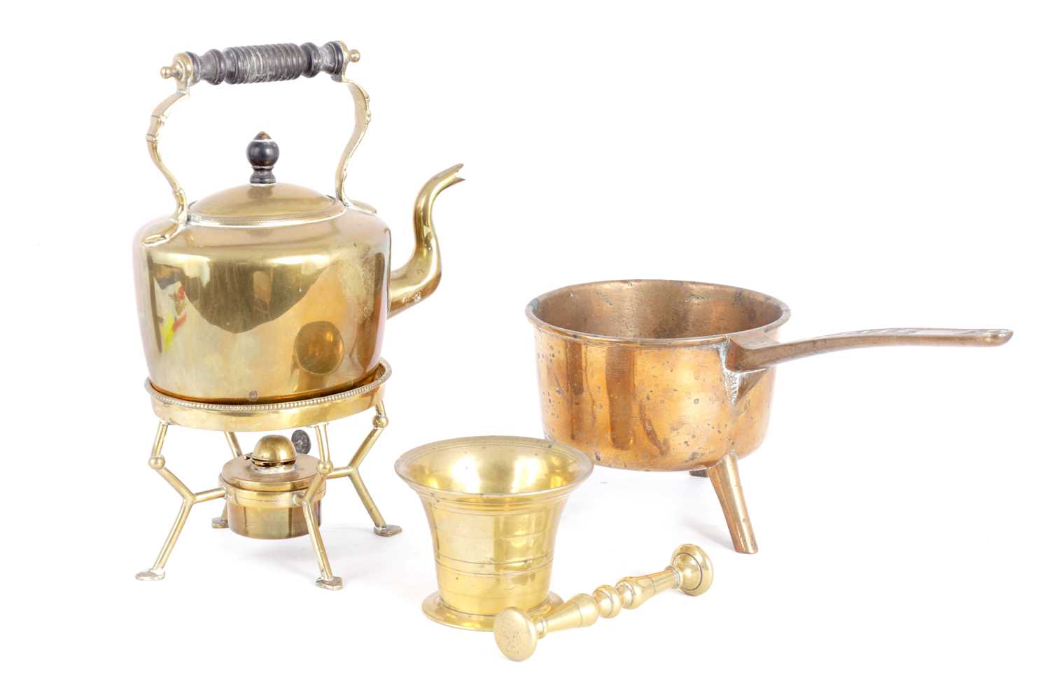 Lot 524 - A COLLECTION OF 18TH/19TH CENTURY METALWARE