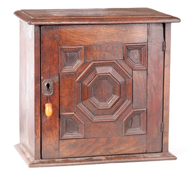 Lot 1101 - A WILLIAM AND MARY OAK HANGING SPICE CUPBOARD