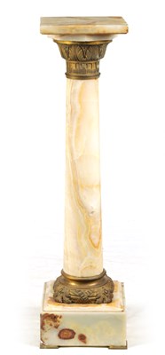 Lot 482 - A LATE 19TH CENTURY ORMOLU MOUNTED ONYX COLUMN