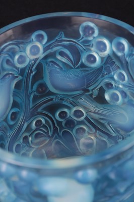 Lot 22 - AN R LALIQUE 'AVALLON' BLUE STAINED VASE