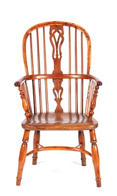 Lot 1115 - AN EARLY 19TH CENTURY YEWWOOD HIGHBACK WINDSOR CHAIR